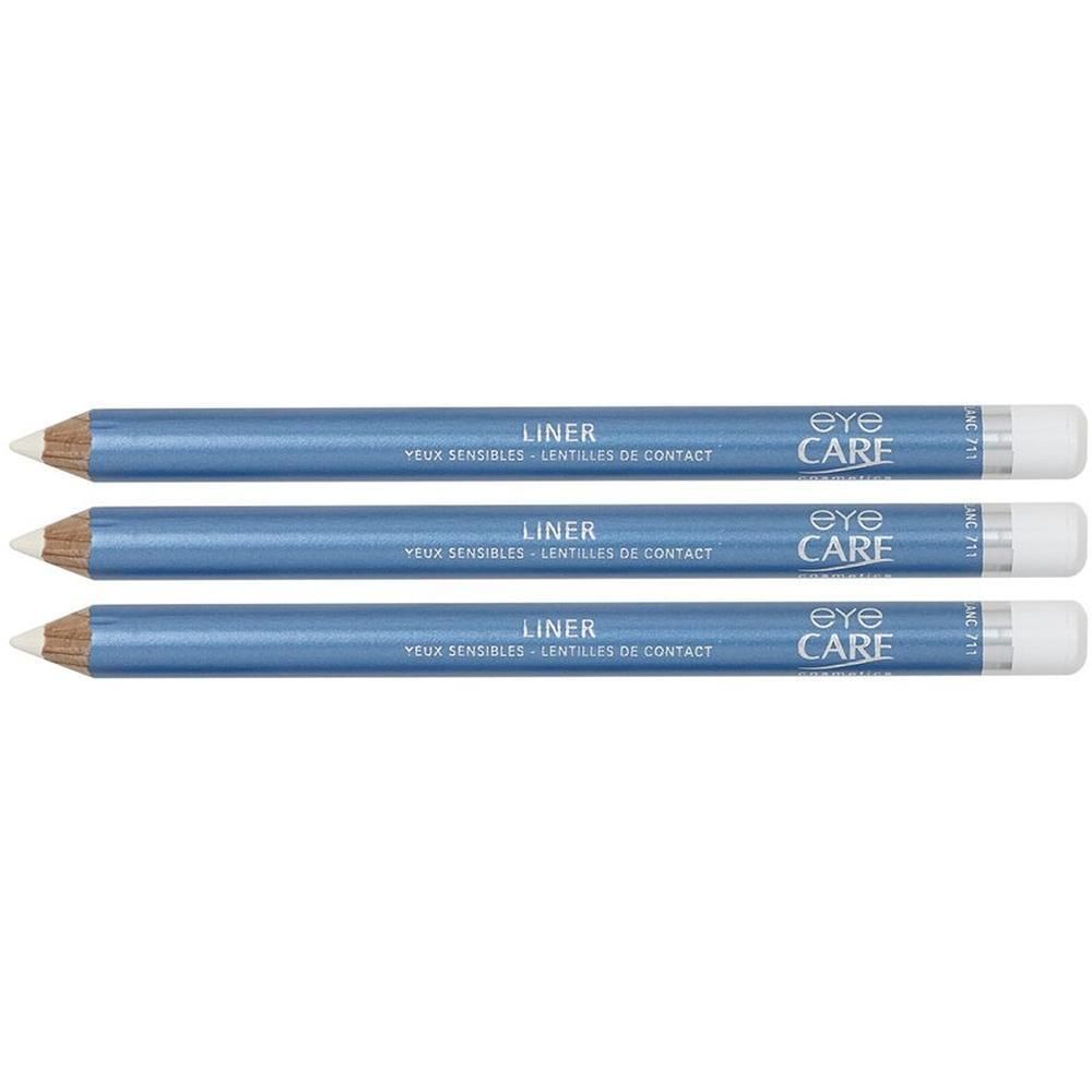 Trois crayons eye-liner blancs avec inscription bleue.