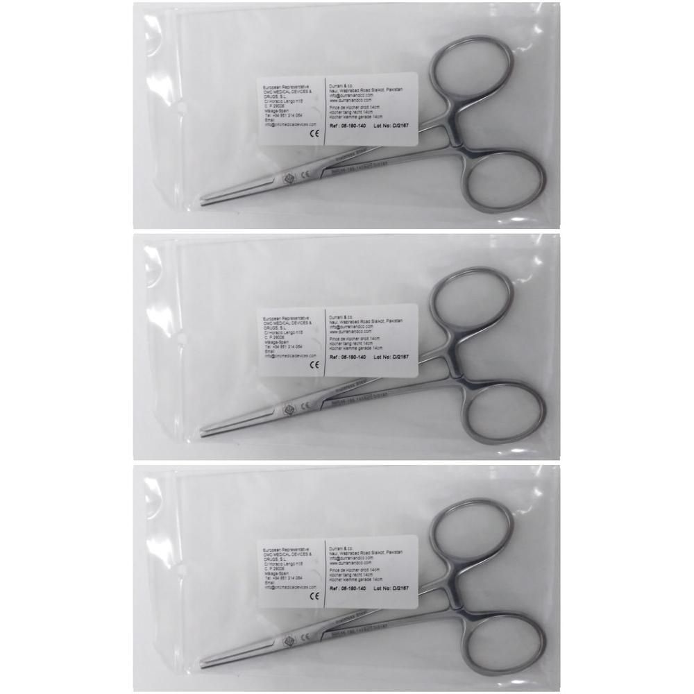 Trois pinces Kocher, 14 cm, emballées stérilement.