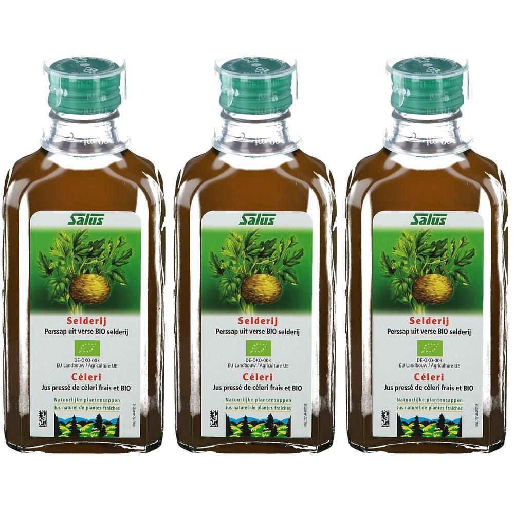 Trois bouteilles de jus de céleri bio Salus, avec bouchons et étiquettes verts, montrant du céleri.