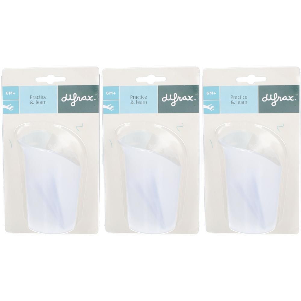 Trois gobelets Difrax en emballage blister. Gobelet blanc en plastique avec bord biseauté.