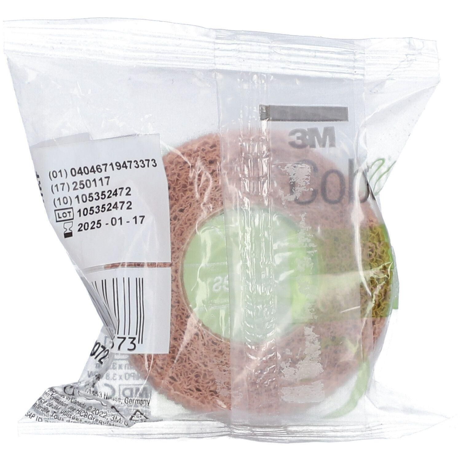 Bande de compression 3M Coban 2 Lite, 2,5cm x 3,5m, dans son emballage transparent.