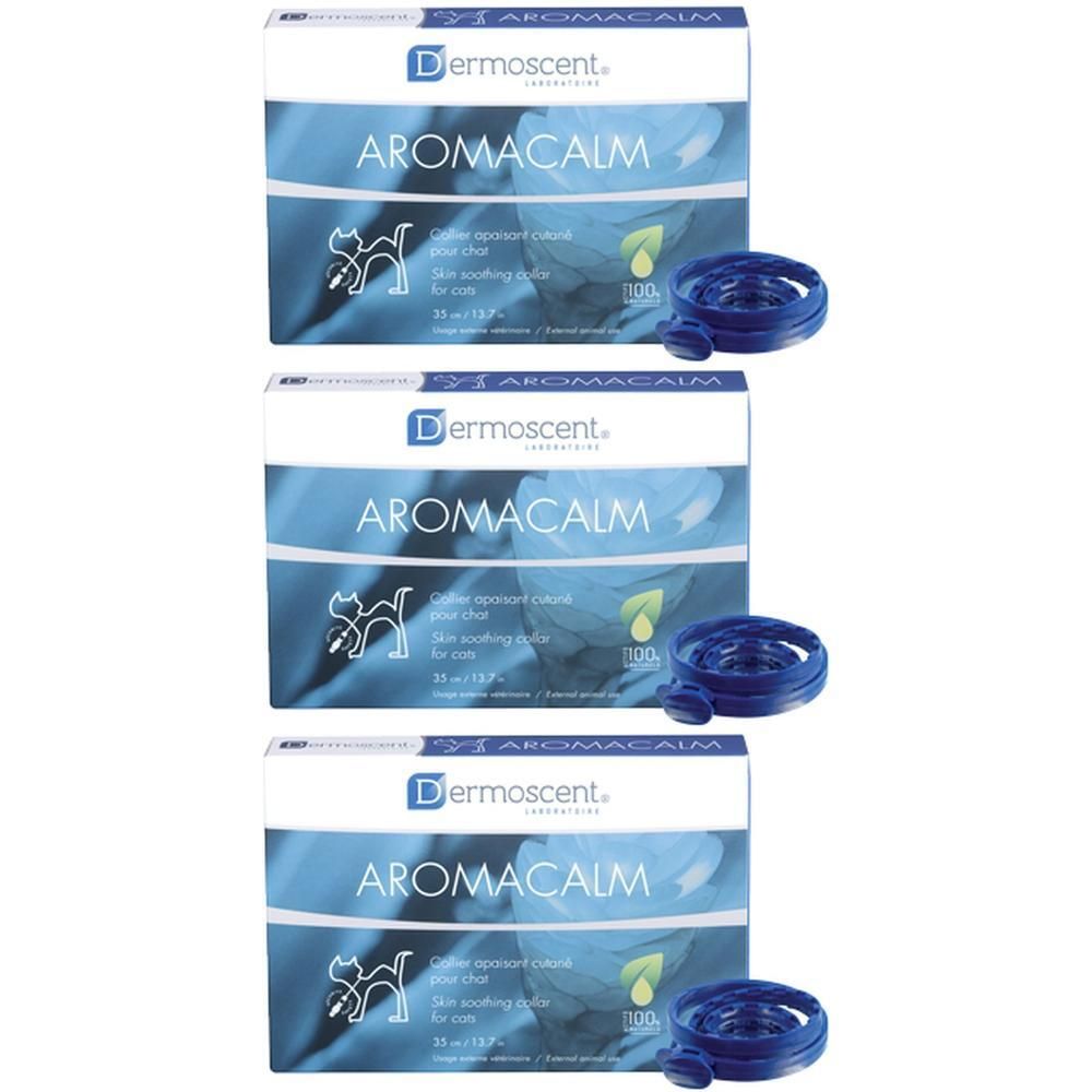 Trois boîtes Dermoscent Aromacalm, chacune avec un collier bleu.