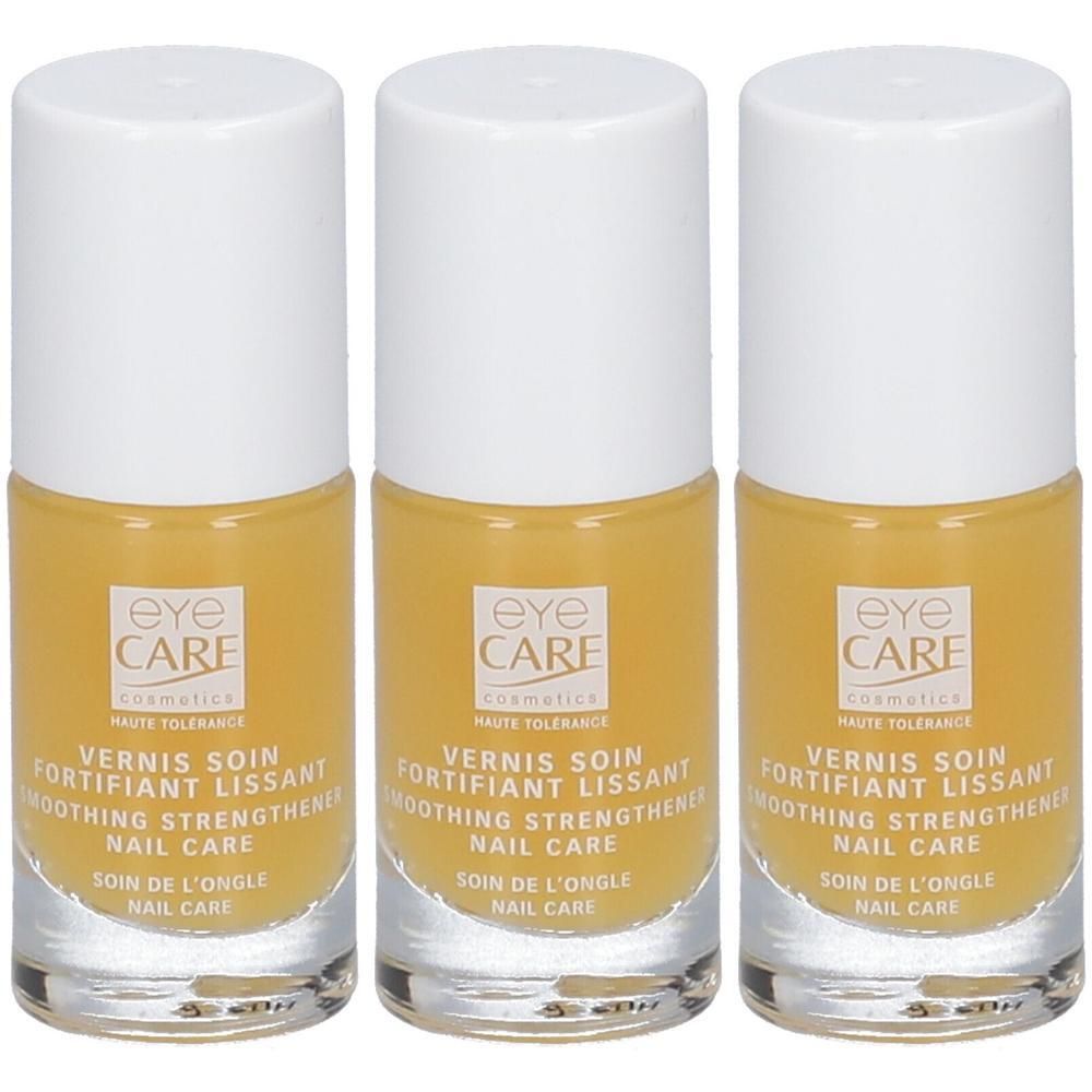 Drie flacons Eye Care Vernis Soin Fortifiant Lissant nagellak.