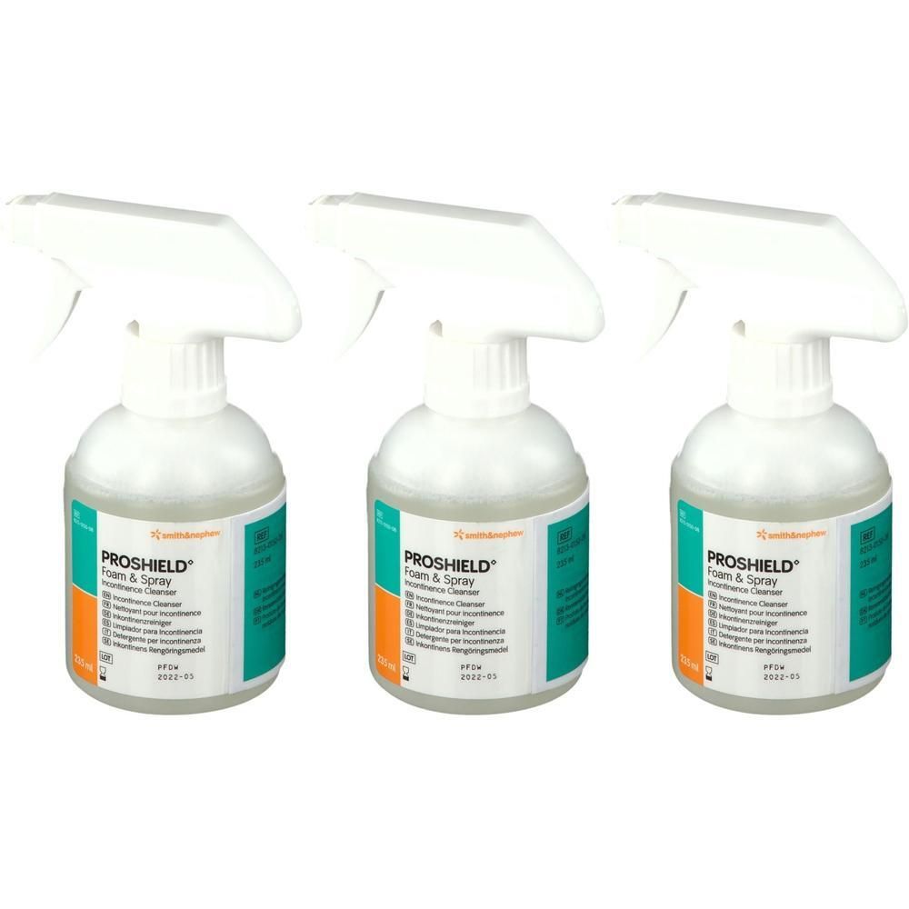 Trois flacons Proshield Mousse & Spray avec pulvérisateur. Liquide transparent dans des flacons blancs avec étiquettes.
