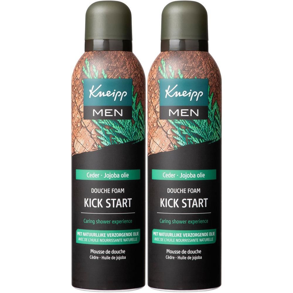 Twee flessen Kneipp Men Kick Start Douche Mousse Ceder - Jojobaolie. Zwart etiket met groene accenten.
