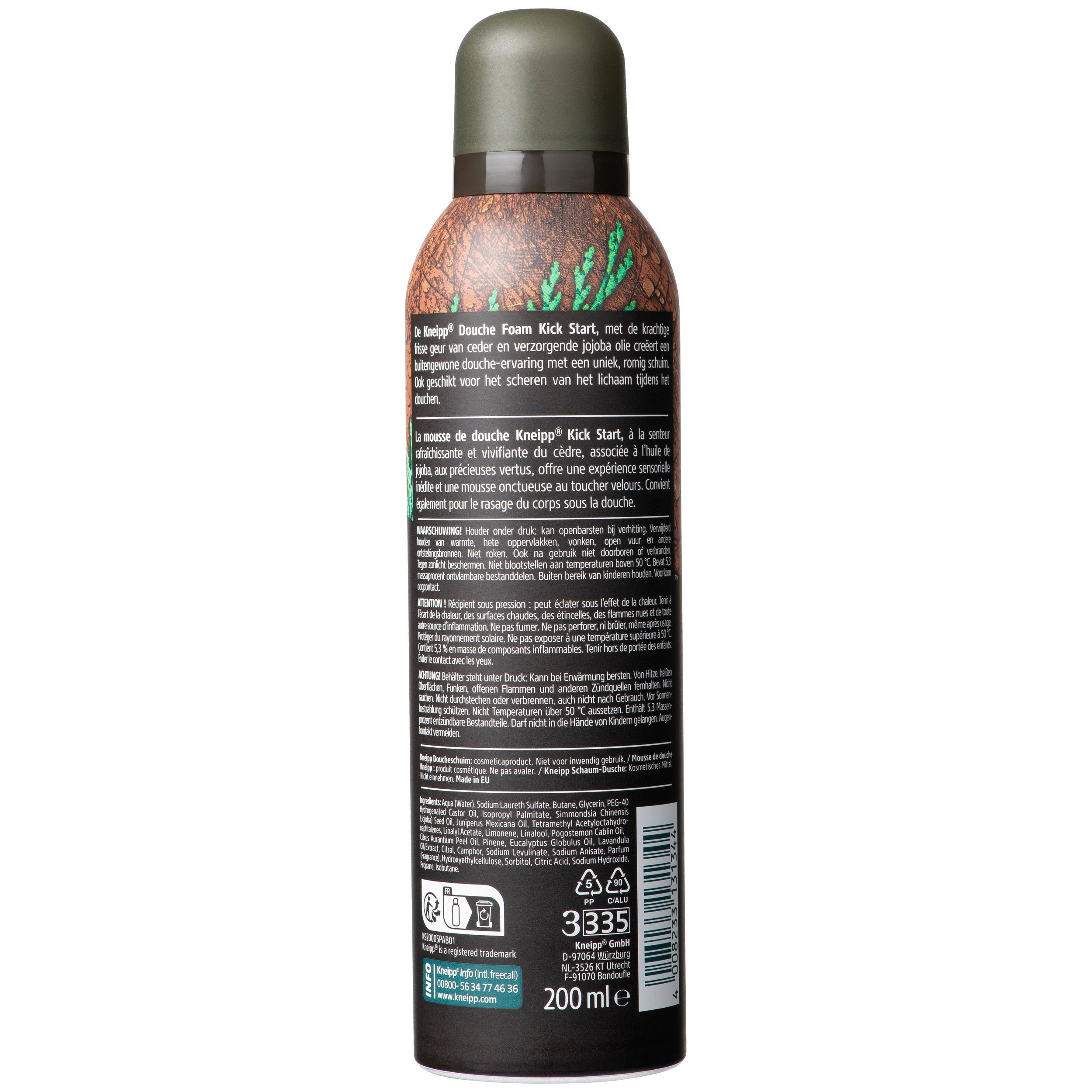 Achterkant van een fles Kneipp Men Kick Start Douche Mousse Ceder - Jojoba Olie. Bevat instructies en ingrediënten.
