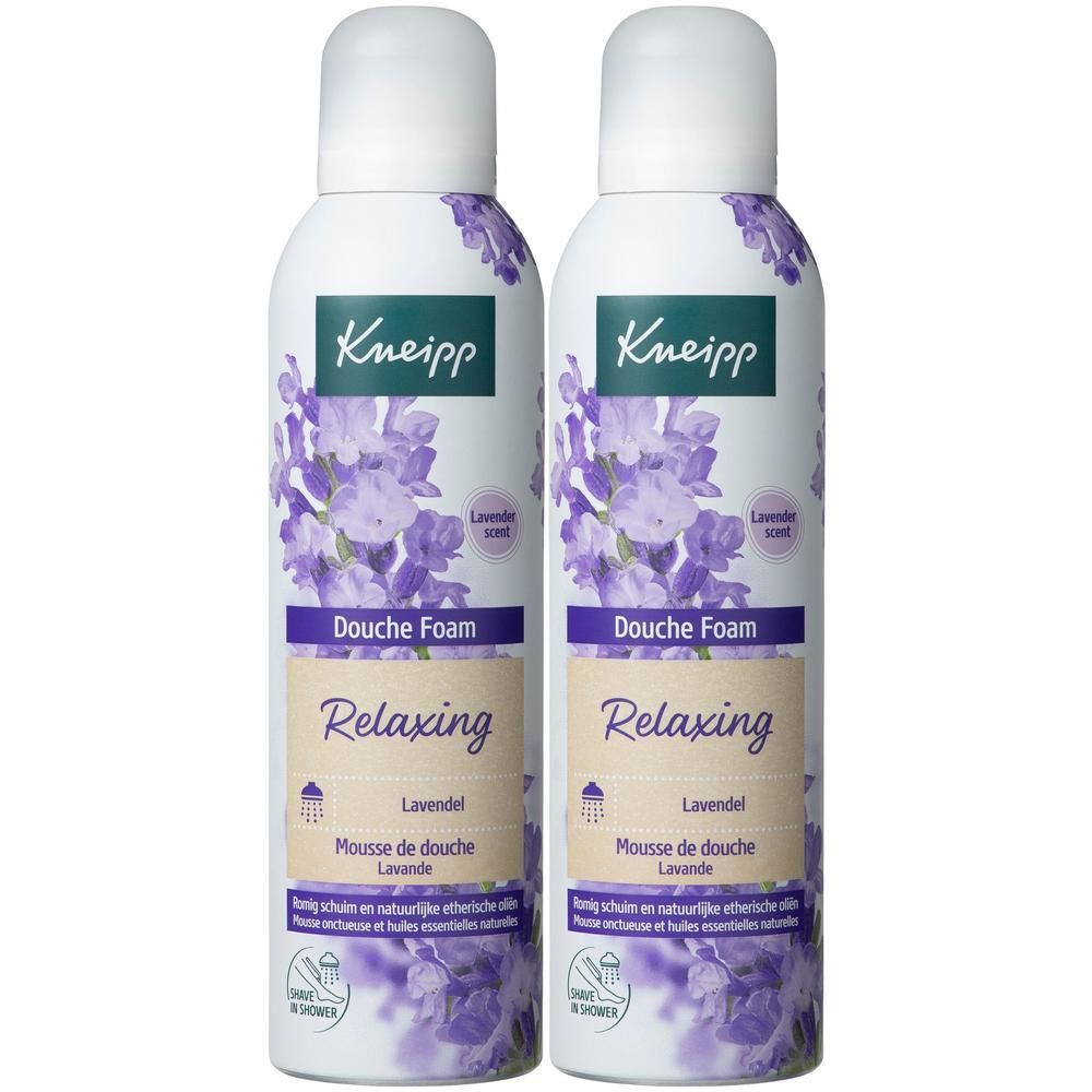 Deux flacons de mousse de douche Kneipp Lavande, décor lavande.