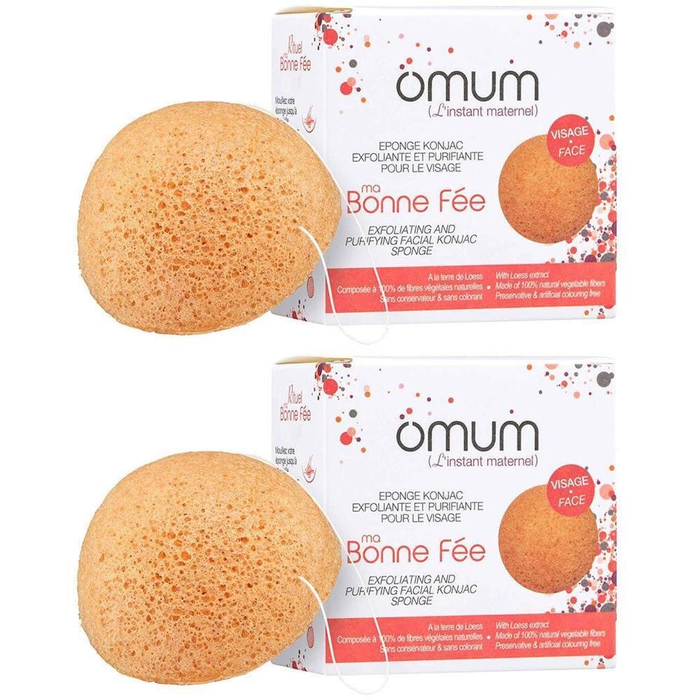 Deux éponges Konjac Omum dans leur boîte.