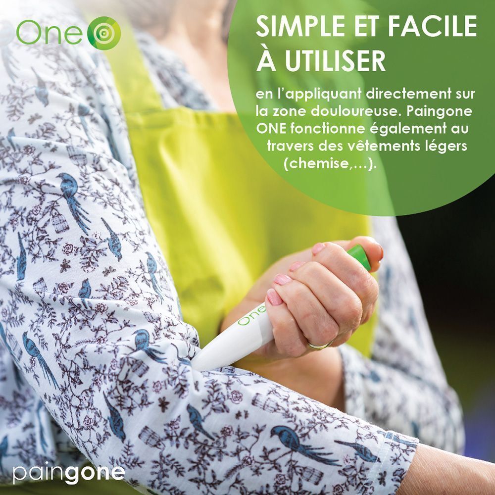 Stylo TENS Paingone One appliqué sur le bras.