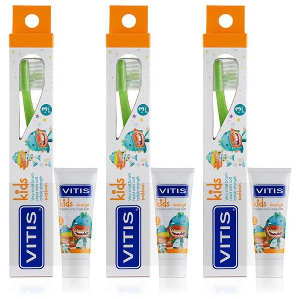 Drie Vitis Kids tandenborstelsets met tandpasta. Groene borstels met verpakking met dierenmotief.