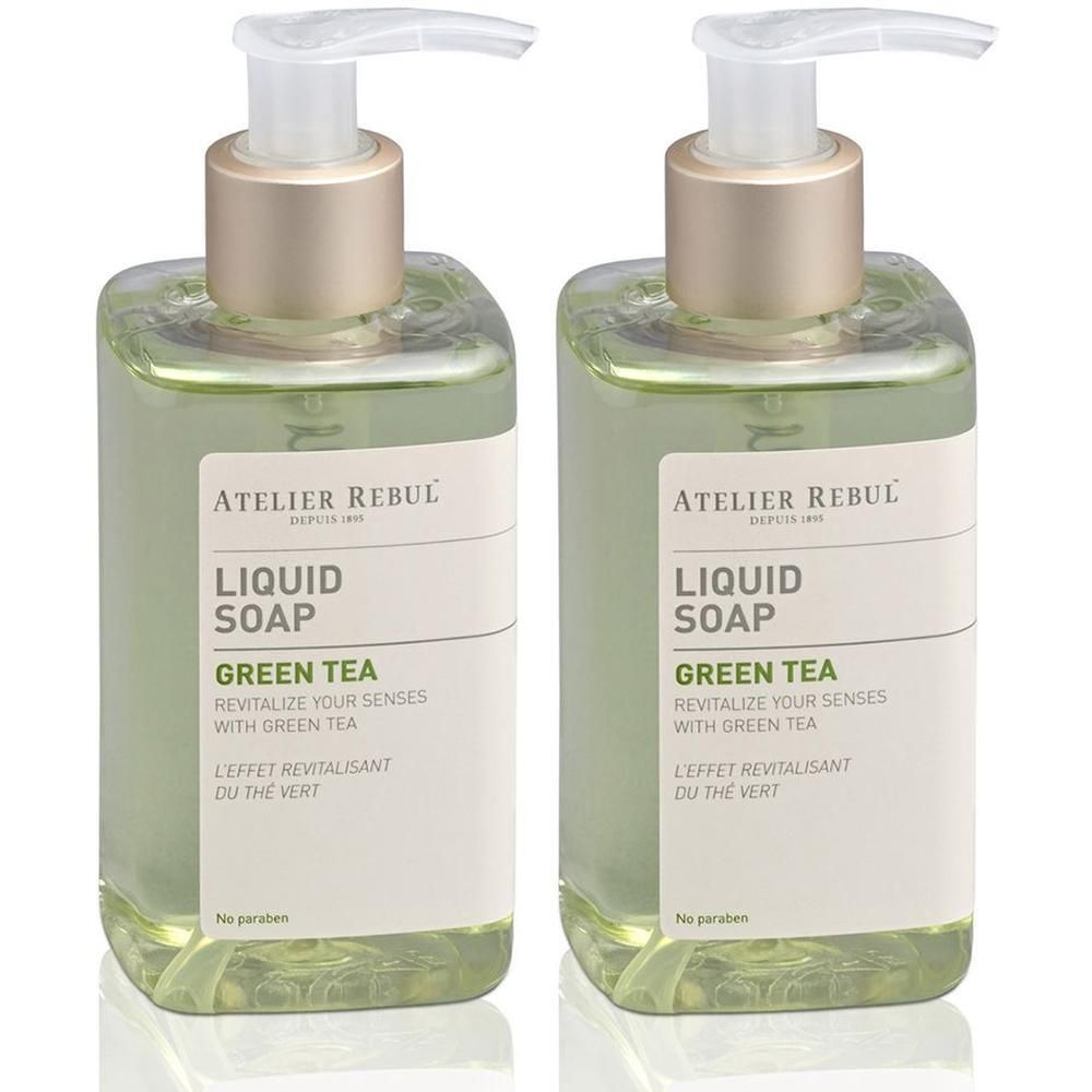 Twee flessen Atelier Rebul Vloeibare Zeep "Green Tea" met pompdispensers.