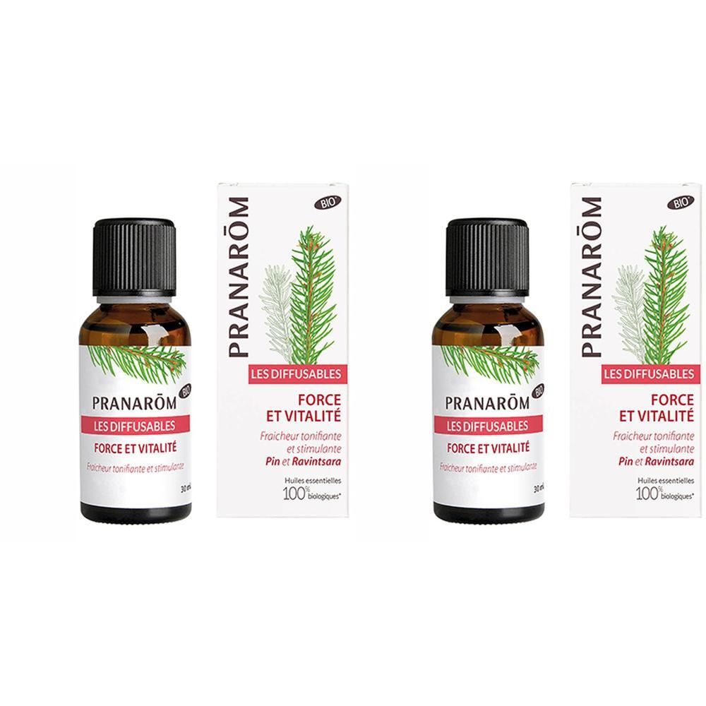 Deux flacons Pranarôm Force et Vitalité Bio avec illustration de pin et label Bio.
