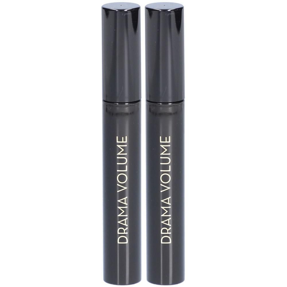 Deux tubes de mascara noirs avec l'inscription "DRAMA VOLUME".