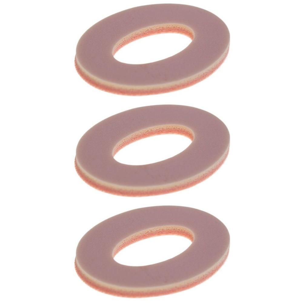 Drie ovale, roze beschermers met schuimkern.