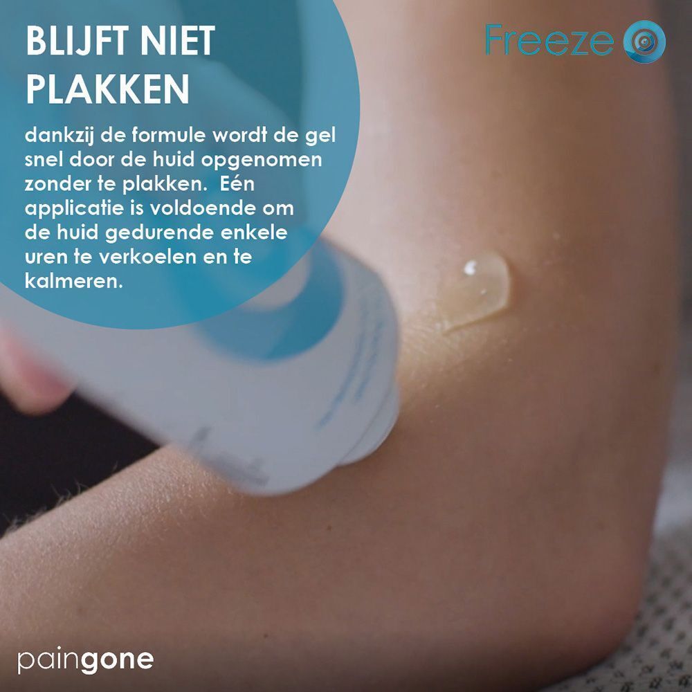 Paingone Freeze gel aangebracht op de huid. De gel is transparant. Tekst: 'Blijft niet plakken'.