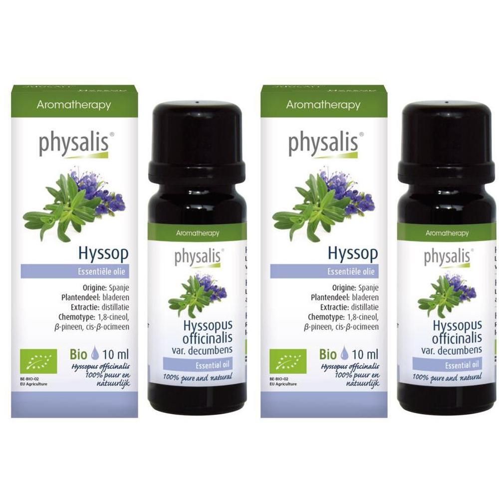 Vier flessen Physalis Biologische Hysop etherische olie. Donkere glazen flesjes met etiketten die een plant en bio-keurmerken tonen.