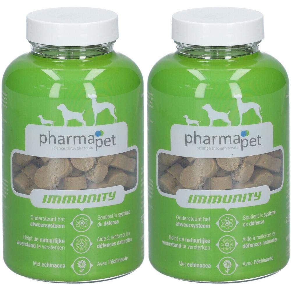 Twee groene potten met Pharma Pet Immunity tabletten voor honden. Bevat echinacea.