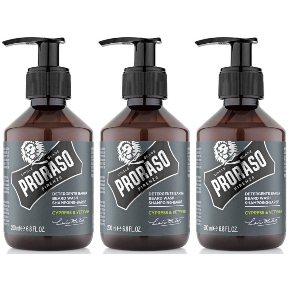 Drie flessen Proraso baardshampoo met pompdos. Donkerbruine flessen met grijs etiket.