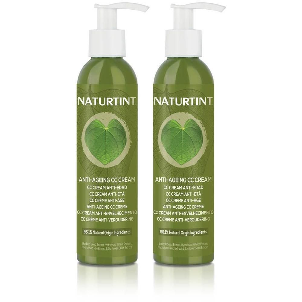 Twee groene pompflesjes Naturtint CC Cream Anti-Aging met bladmotief en pompdispenser.