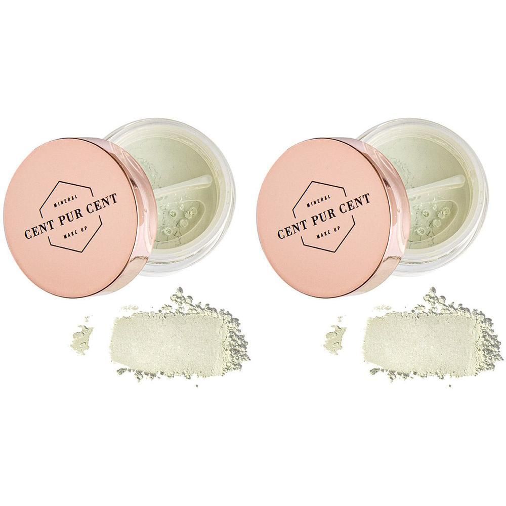 Deux pots de correcteur minéral en poudre libre vert pâle. Couvercles rose doré avec logo.