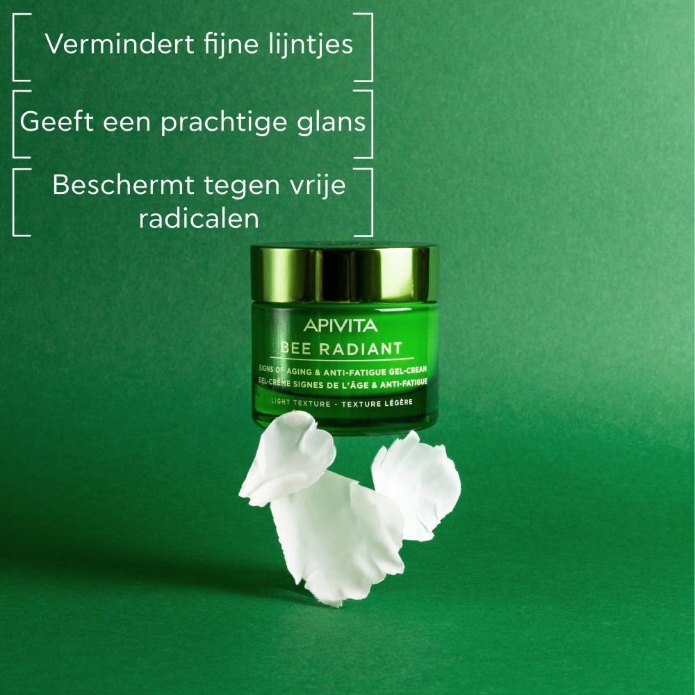 Apivita Bee Radiant Gel-Crème met witte bloemblaadjes. Vermindert fijne lijntjes, geeft glans, beschermt tegen vrije radicalen.
