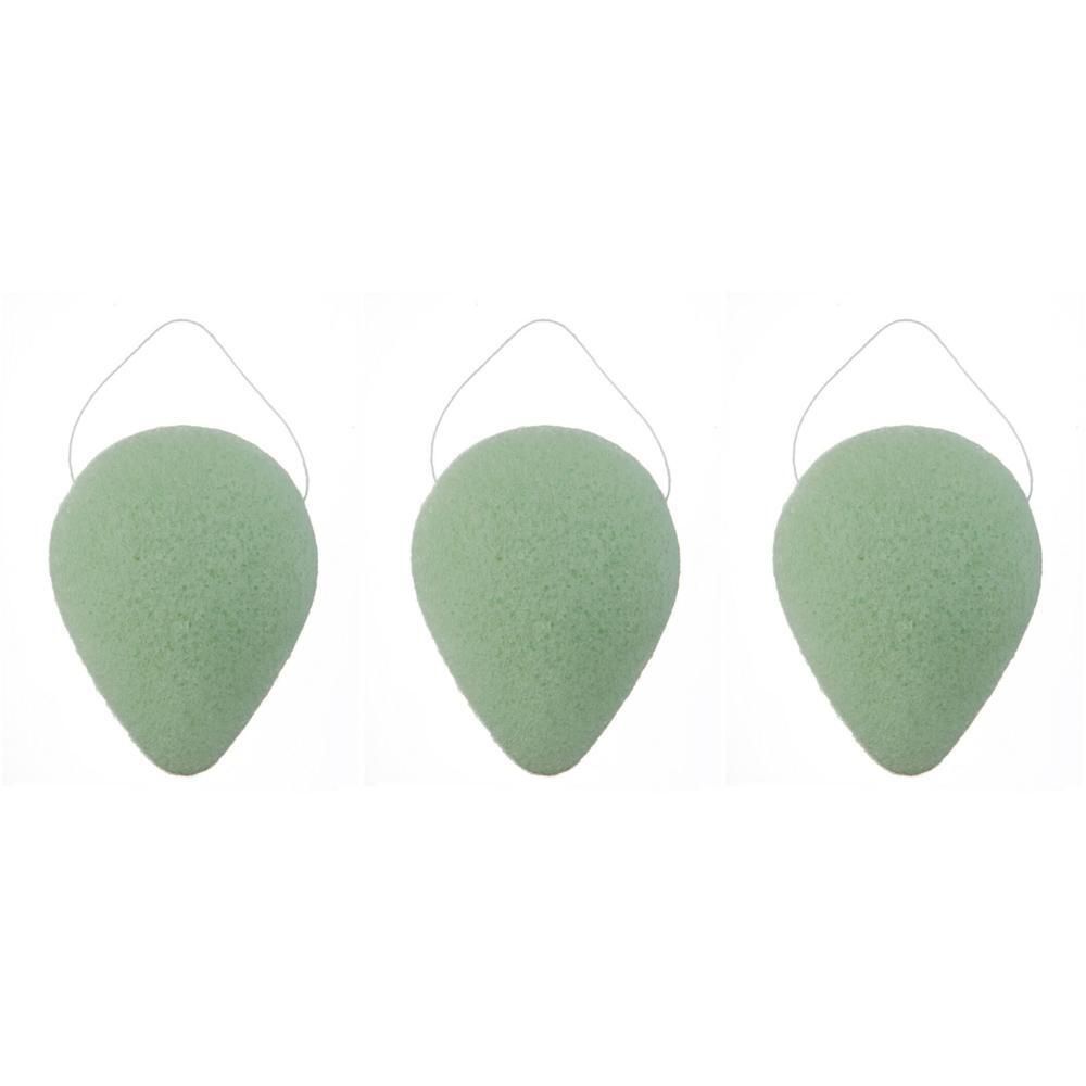 Drie groene Konjac-sponzen met een lus.
