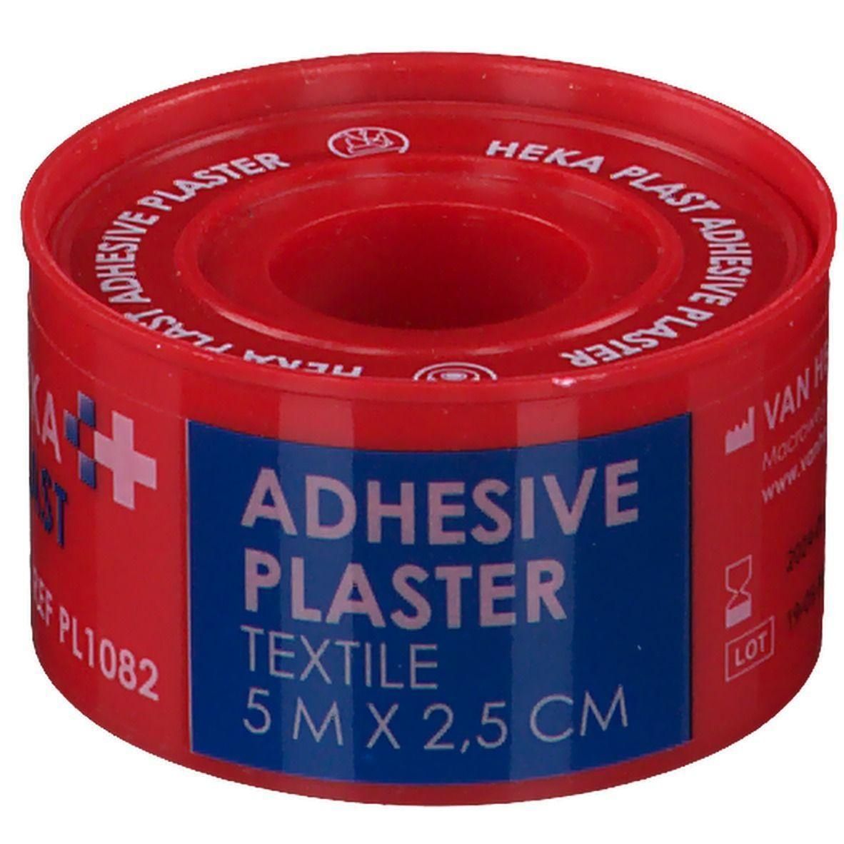 Rouleau rouge de sparadrap textile, 5 m x 2,5 cm. Inscription: Adhesive Plaster Textile.