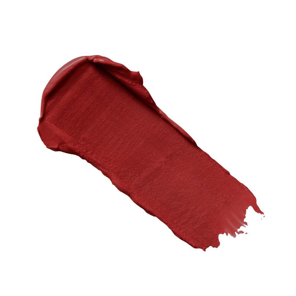 Rode lipstick swatch met fluweelzachte textuur.
