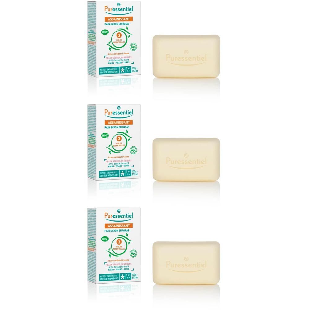 Trois paquets de savon Puressentiel, chacun avec un pain de savon.