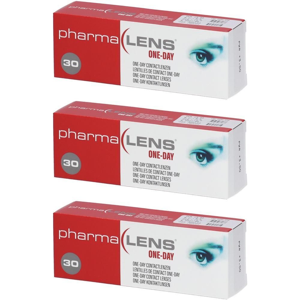 Drie pakken Pharma Lens One-Day contactlenzen, elk met 30 lenzen.