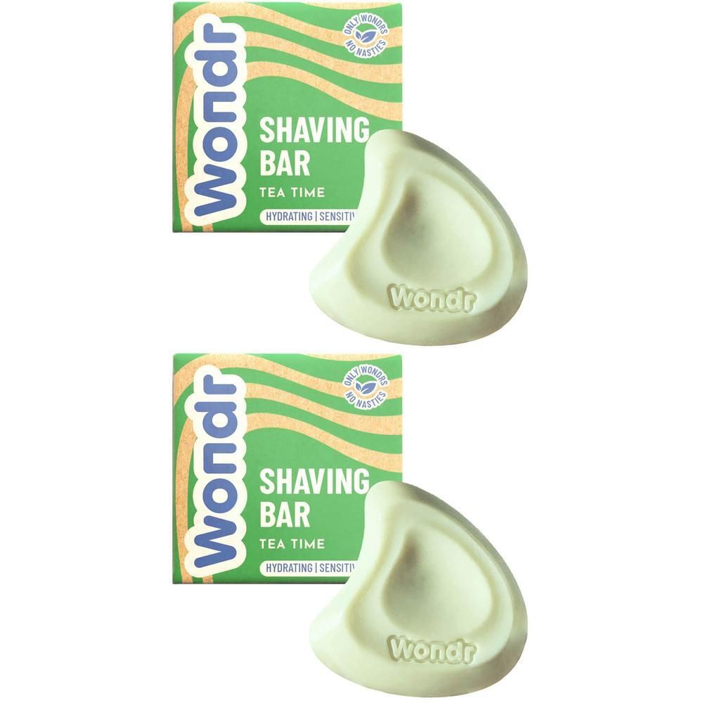 Twee Wondr scheerzeepjes Tea Time geur. De zeepjes zijn lichtgroen en druppelvormig.