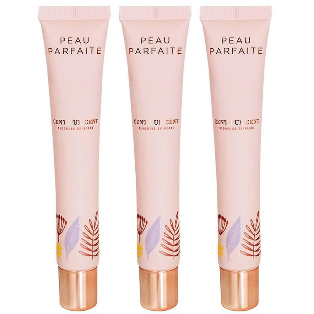 Drie roze tubes met opschrift "Peau Parfaite" en "Cent Pur Cent". Met blad- en bloemmotief.