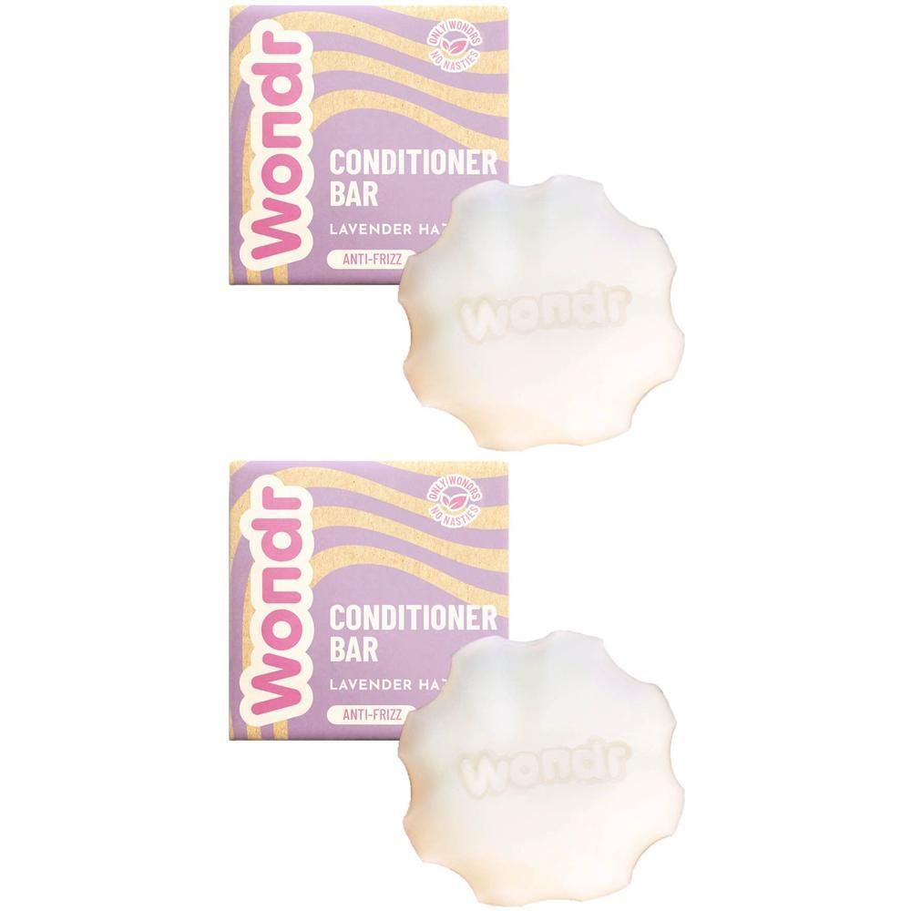 Deux pains de shampoing Wondr parfum Lavande Haze, anti-frisottis.