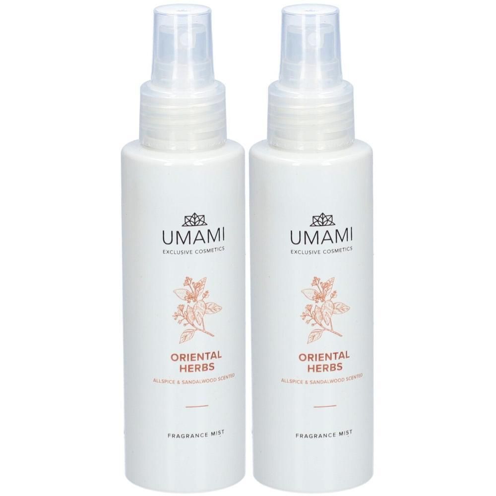 Deux flacons pulvérisateurs blancs de brume parfumée UMAMI Oriental Herbs.