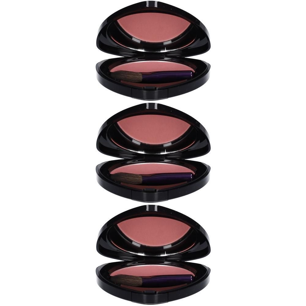 Trois étuis de blush triangulaires fermés, chacun avec un pinceau.