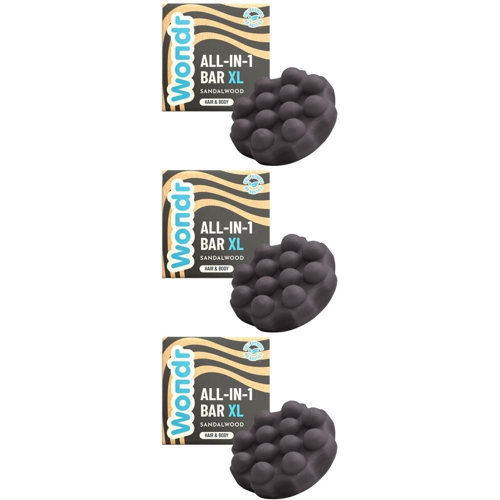 Trois barres Wondr All-in-1 Bois de santal XL avec surface à picots et emballage.