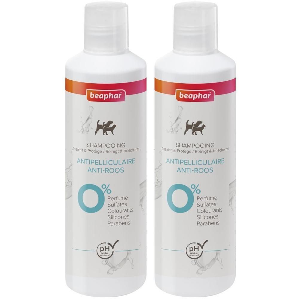 Twee flessen Beaphar anti-roos shampoo voor dieren. Zonder parfum, sulfaten, kleurstoffen, siliconen, parabenen.