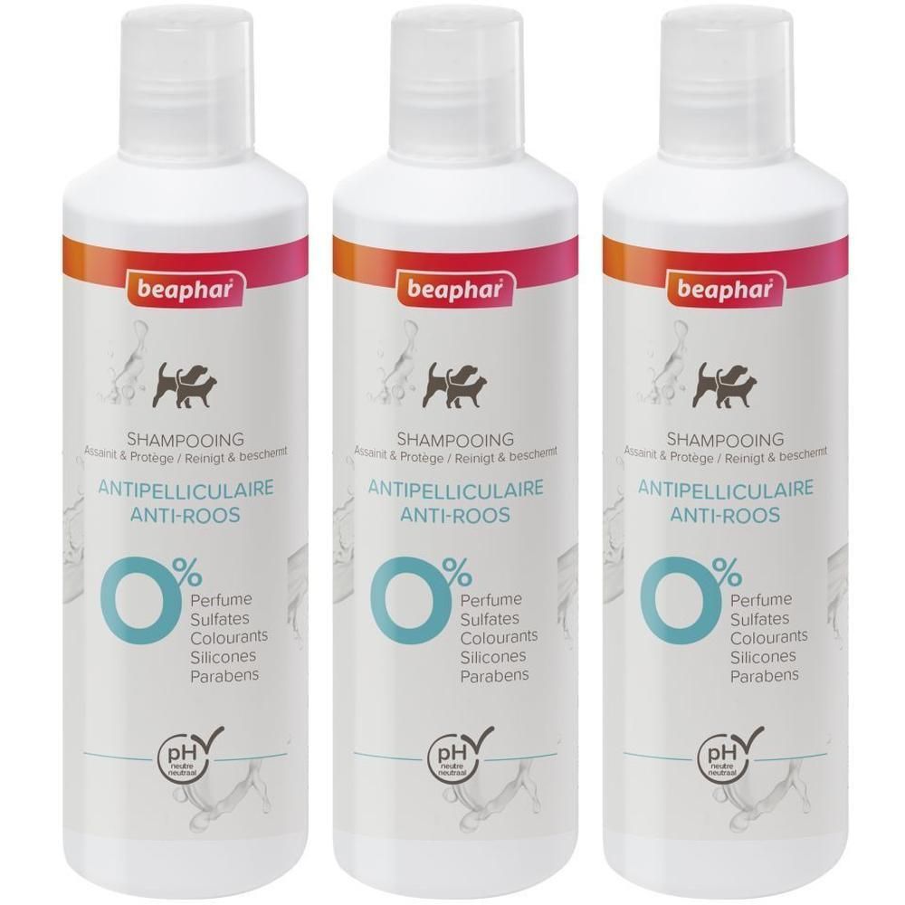 Drie flessen Beaphar anti-roos shampoo voor dieren. "0% Parfum, Sulfaten, Kleurstoffen, Siliconen, Parabenen".