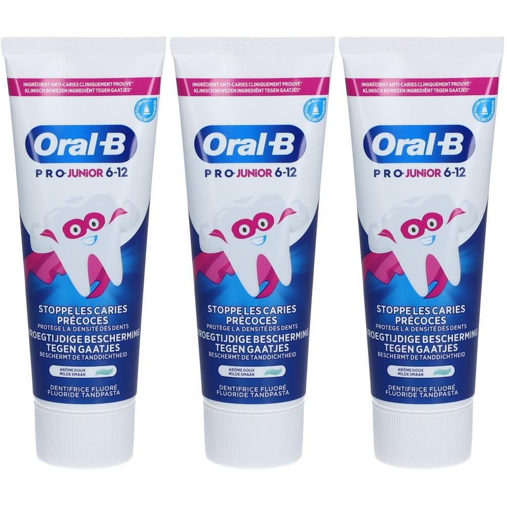 Drie tubes Oral-B Pro Junior 6-12 tandpasta met kinderlijke tand-illustratie.