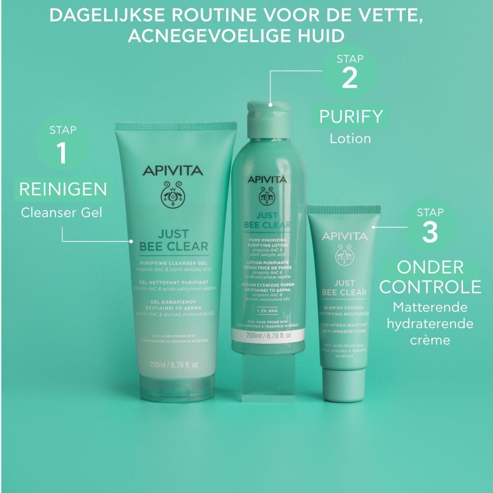 Dagelijkse routine voor de vette, acnegevoelige huid: Cleanser Gel, Pore Minimizing Lotion, Matterende hydraterende crème.