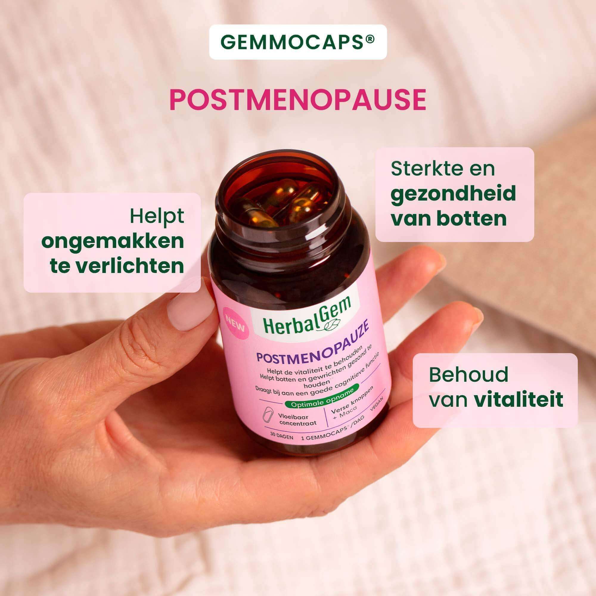 Een hand die een flesje HerbalGem Postménopause vasthoudt, omringd door tekstvakken.