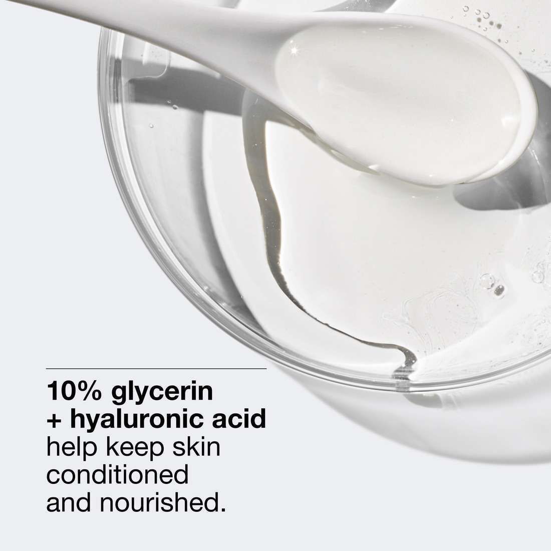 Glycerine en hyaluronzuur in Clinique gezichtsreinigingsproducten.