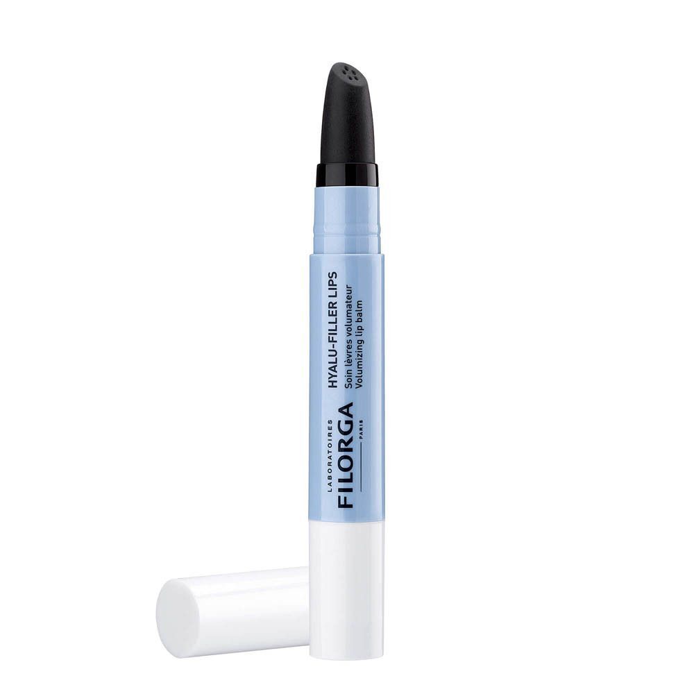 Un stylo lèvres blanc avec bande bleue et applicateur noir ouvert.