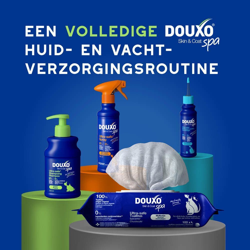 Een selectie van Douxo Spa huid- en vachtverzorgingsproducten voor honden.