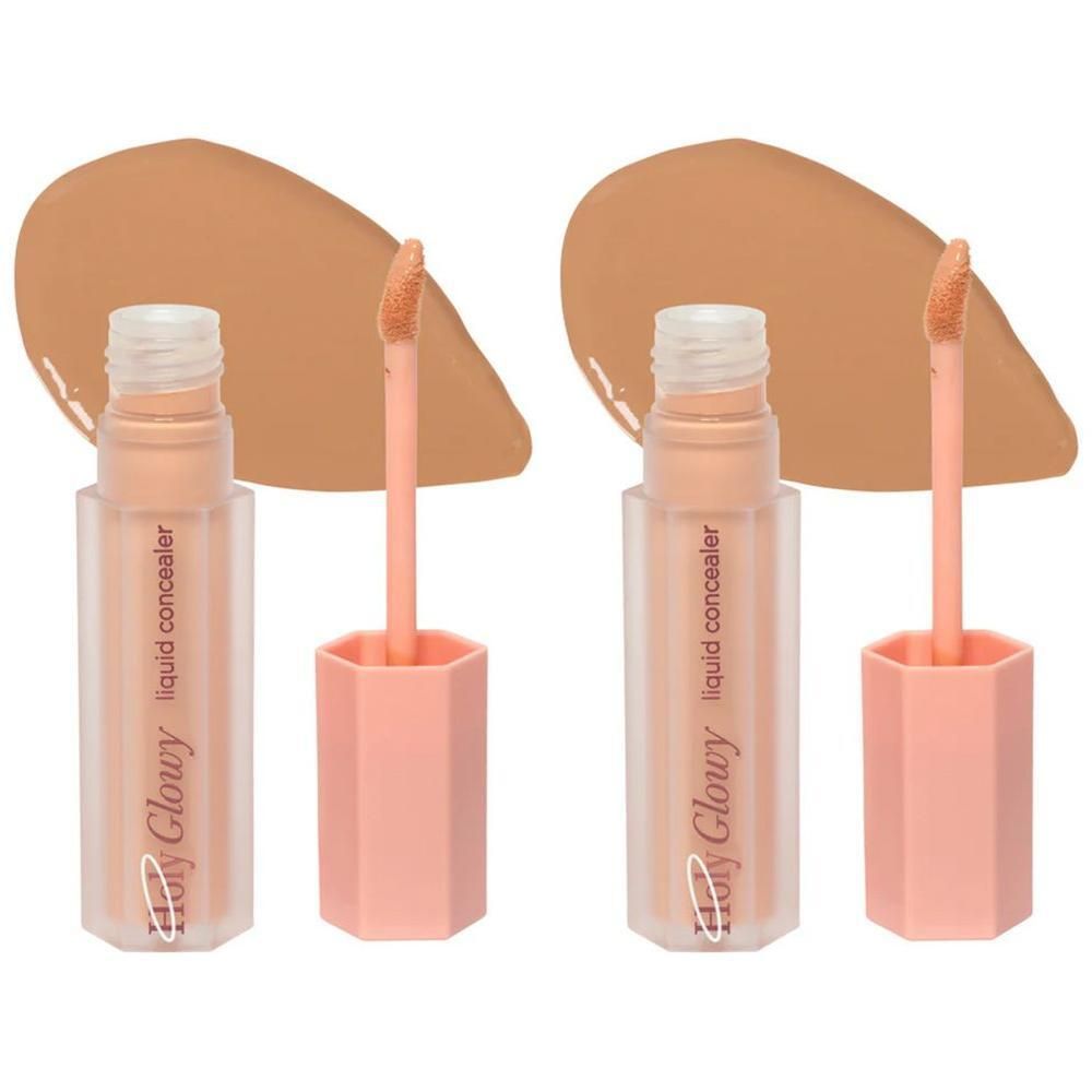 Twee vloeibare concealers in een lichte huidskleur met applicators en ernaast een swatch.