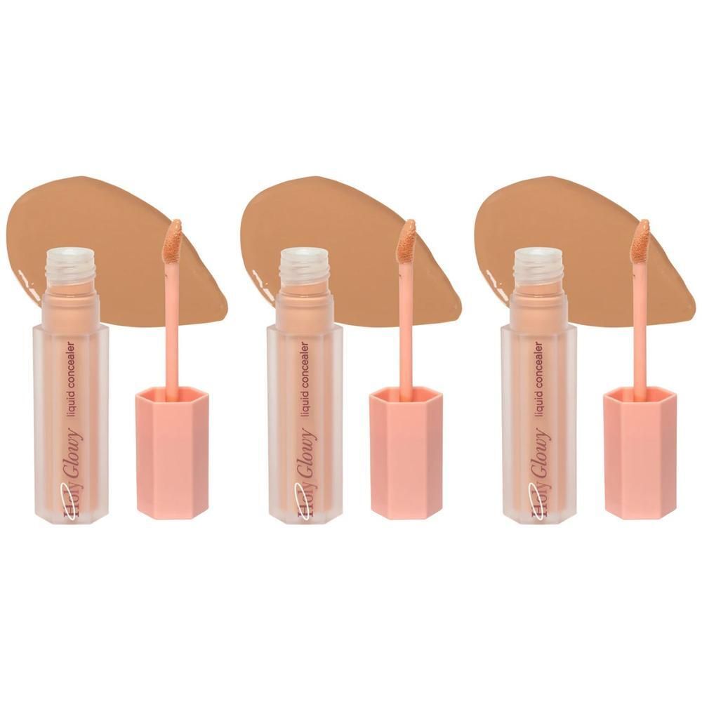 Trois flacons de correcteur liquide avec applicateurs et un échantillon couleur peau.