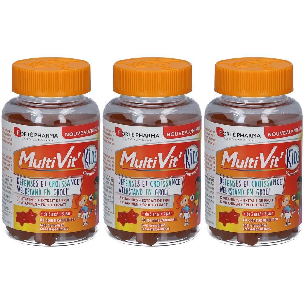 Trois flacons de Forté Pharma Multivit Kids Gummies avec bouchons orange. Étiquettes montrant des enfants et des étoiles.