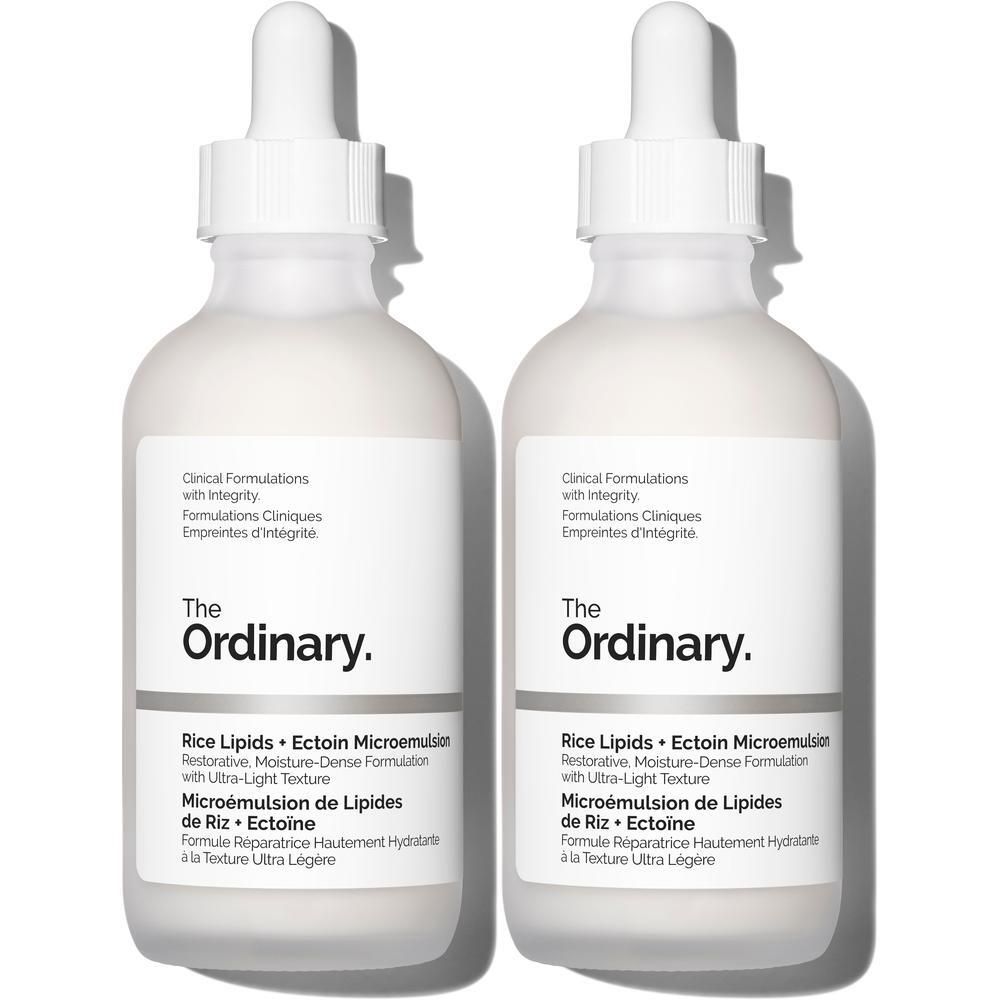 Twee flessen The Ordinary Rice Lipids + Ectoin Microemulsion met druppeldop.