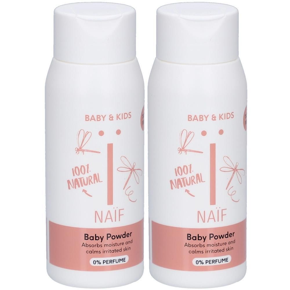 Deux flacons blancs de poudre pour bébé Naïf avec accents roses et illustrations d'insectes.