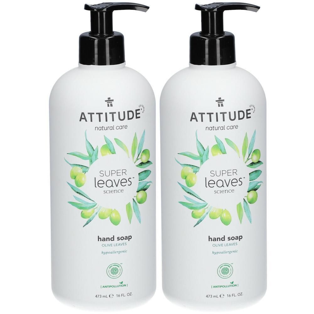 Deux flacons pompe blancs de savon pour les mains aux feuilles d'olivier. Marque : ATTITUDE.